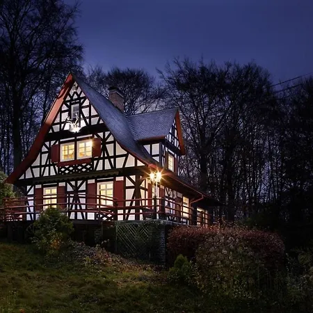Modern Near Centre Wallmerod